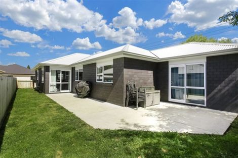 Photo of property in 1 Rees Way, Tuakau, 2121