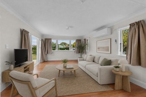 Photo of property in 11 Maurice Street, Papakura, 2110