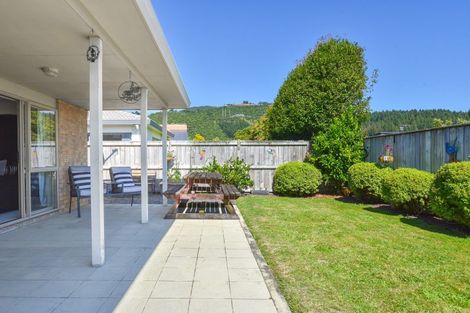 Photo of property in 7 Ashmore Place, Fairy Springs, Rotorua, 3015