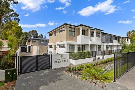 Photo of property in 4/445 Hibiscus Coast Highway, Orewa, 0931