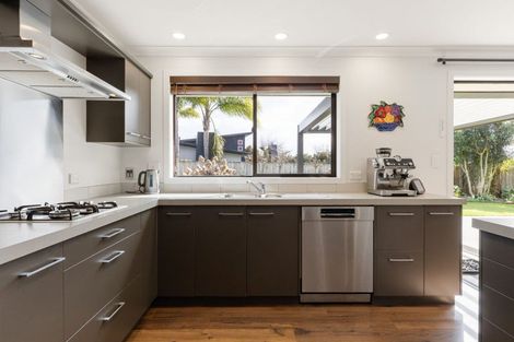 Photo of property in 9 Cooper Crescent, Cambridge, 3434