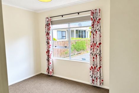 Photo of property in 57 Ruapehu Street, Paraparaumu, 5032