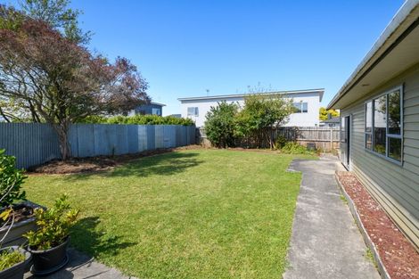 Photo of property in 39 Cambridge Street, Milson, Palmerston North, 4414