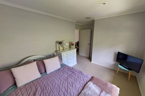 Photo of property in 12 Lomas Way, Albany, Auckland, 0632