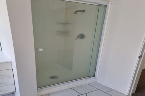 Photo of property in 1/7 Thurston Place, Bucklands Beach, Auckland, 2012