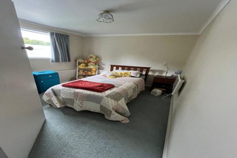 Photo of property in 40 Findlay Street, Tawa, Wellington, 5028