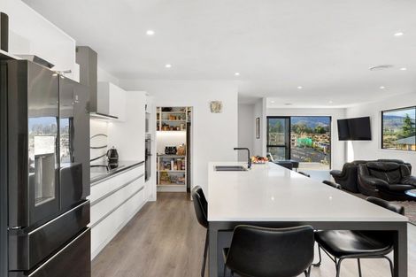 Photo of property in 6 Arion Court, Mount Pisa, Cromwell, 9383