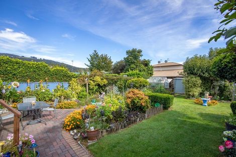 Photo of property in 60 Kawaha Point Road, Kawaha Point, Rotorua, 3010