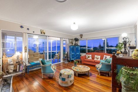 Photo of property in 63 Ames Street, Paekakariki, 5034