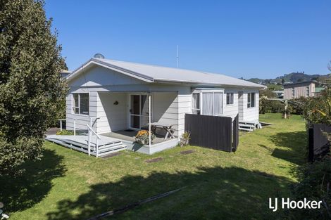 Photo of property in 94 Dillon Street, Waihi Beach, 3611