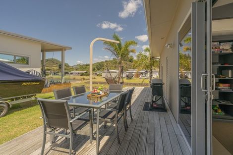 Photo of property in 11 Scott Drive, Cooks Beach, Whitianga, 3591