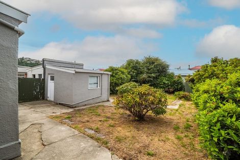 Photo of property in 61 Fitzroy Street, Caversham, Dunedin, 9012