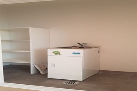 Photo of property in 87 Battalion Drive, Papakura, 2110