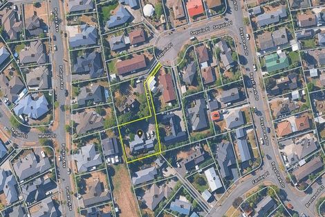 Photo of property in 9a Sequoia Place, Parklands, Christchurch, 8083