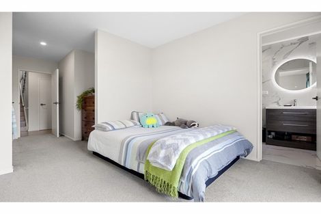 Photo of property in 33 Takurua Terrace, Orewa, 0931