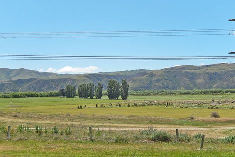 Photo of property in 2 Rees Street, Duntroon, Oamaru, 9494