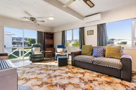 Photo of property in 101 Mark Street, Whangamata, 3620