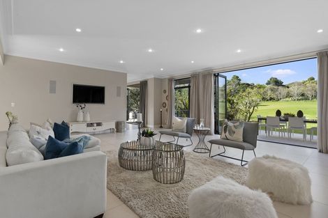 Photo of property in 60 James Paige Lane, Riverhead, Albany, 0793