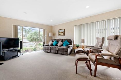 Photo of property in 40 Blackwood Drive, Wattle Downs, Auckland, 2103