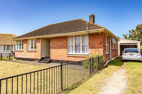 Photo of property in 5 Deem Place, Tawhero, Whanganui, 4501