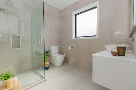 Photo of property in 24 Prestbury Grove, Churton Park, Wellington, 6037