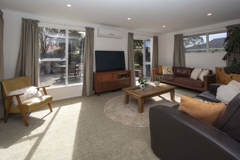 Photo of property in 120 Lake Terrace Road, Burwood, Christchurch, 8061