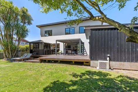 Photo of property in 32a Aubrey Street, New Plymouth, 4310