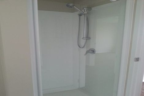 Photo of property in 96 Hutchinsons Road, Bucklands Beach, Auckland, 2014