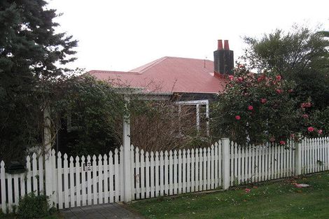 Photo of property in 2 Rowe Parade, Wainuiomata, Lower Hutt, 5014