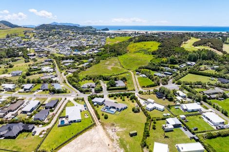 Photo of property in 70 Jack Boyd Drive, Mangawhai Heads, Kaiwaka, 0573