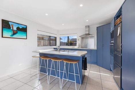 Photo of property in 27 Sarah Place, Papamoa Beach, Papamoa, 3118