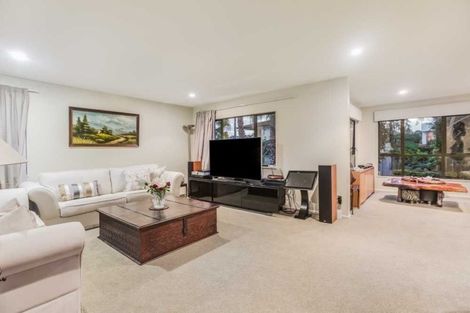 Photo of property in 2/27 Commodore Parry Road, Castor Bay, Auckland, 0620