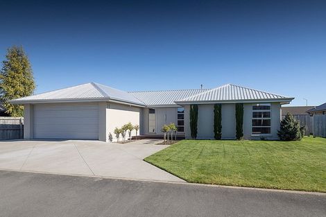 Photo of property in 11 Orchard Grove, Netherby, Ashburton, 7700