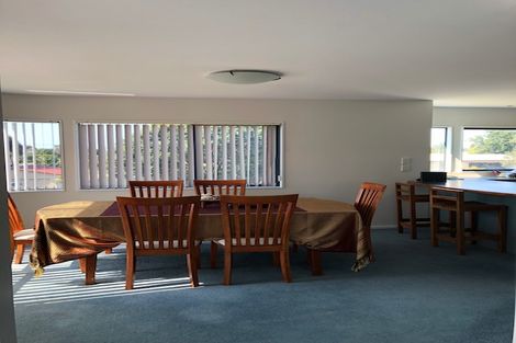 Photo of property in 230 Papamoa Beach Road, Papamoa Beach, Papamoa, 3118