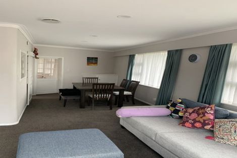Photo of property in 6 Larsen Crescent, Tawa, Wellington, 5028