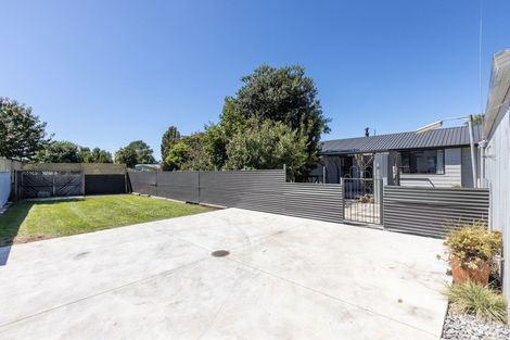 Photo of property in 76b Ferry Road, Clive, 4102