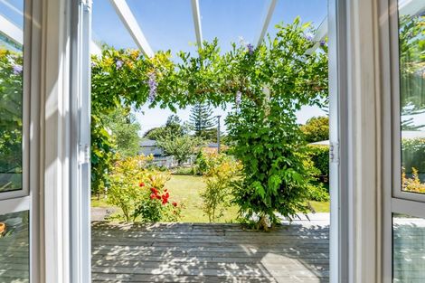 Photo of property in 75c Govett Avenue, Frankleigh Park, New Plymouth, 4310