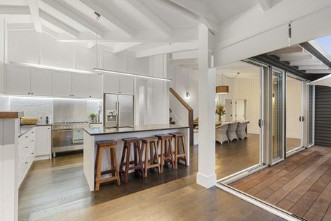 Photo of property in 255 Mangatawhiri Road, Omaha, Warkworth, 0986