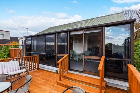 Photo of property in 4 Herea Avenue, Motuoapa, 3382