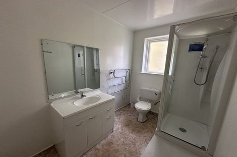 Photo of property in 2/20 Saint Michaels Crescent, Kelburn, Wellington, 6012