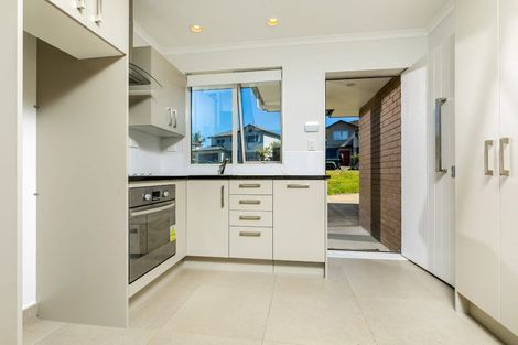 Photo of property in 35 Aberley Road, Schnapper Rock, Auckland, 0632