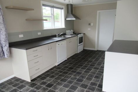 Photo of property in 4 Hikurangi Street, Trentham, Upper Hutt, 5018