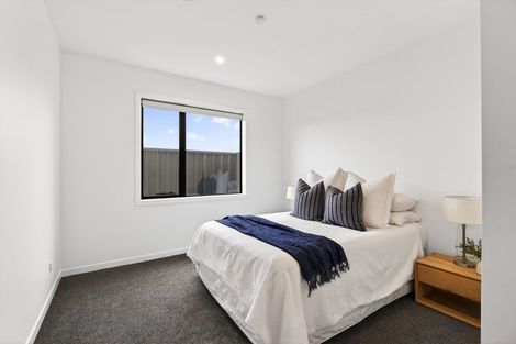 Photo of property in 7 Annie Aranui Drive, Poraiti, 4182