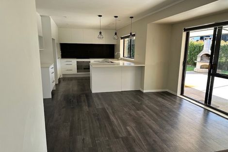 Photo of property in 5 Peretao Rise, The Gardens, Auckland, 2105