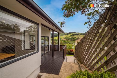 Photo of property in 72 Hocken Street, Kenmure, Dunedin, 9011