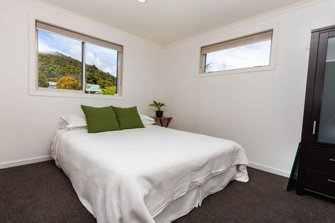 Photo of property in 187 Main South Road, Karoro, Greymouth, 7805