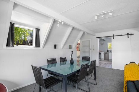 Photo of property in 20 Orchard Street, Clyde, 9330