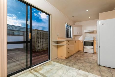 Photo of property in 6 Nukumea Common, Orewa, 0931