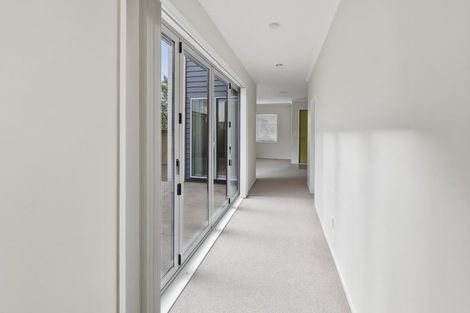 Photo of property in 39 Station Street, Hobsonville, Auckland, 0616