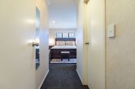 Photo of property in 36 Broadfield Street, Massey, Auckland, 0614